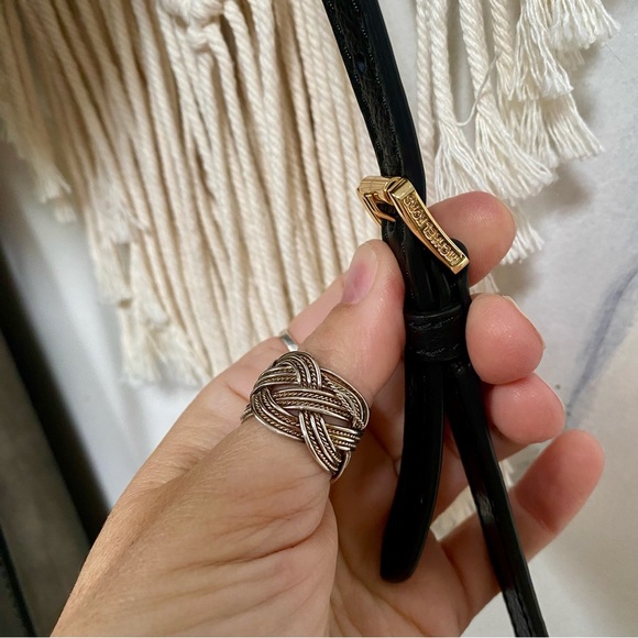 Michael KORS triple layer black leather cross body bag w gold & build in wallet - Picture 3 of 16